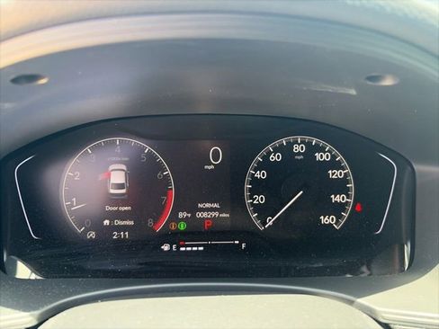 Used 2025 Honda Civic Sport image 9