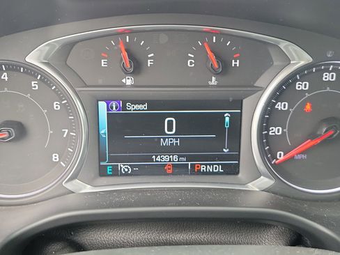Used 2017 GMC Acadia SLE w/ Driver Alert Package I AWD/4WD image 19
