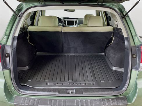 Used 2012 Subaru Outback 3.6R Limited image 28