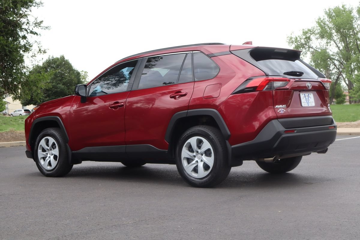 Used 2021 Toyota RAV4 LE w/ Carpet Mat Package (TMS) AWD/4WD image 7