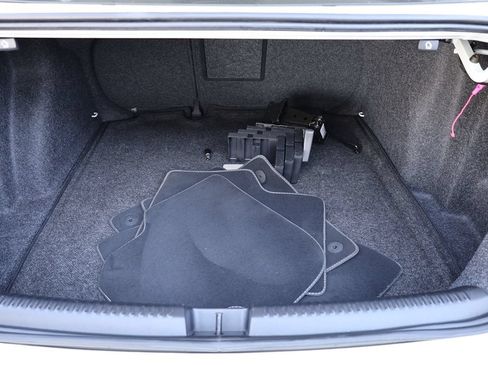 Used 2016 Volkswagen Jetta Sport FWD image 18