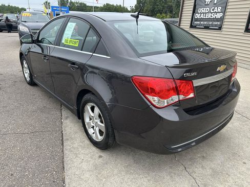 Used 2014 Chevrolet Cruze LT w/ RS Package FWD image 7
