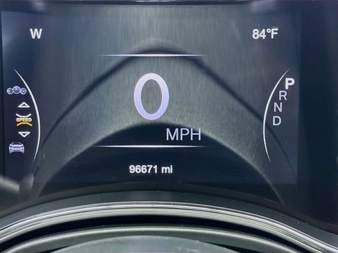 Used 2020 Jeep Grand Cherokee Limited w/ Luxury Group II image 8