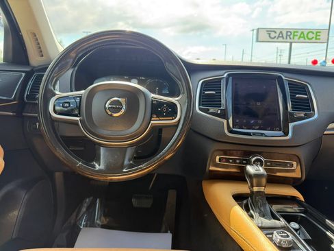 Used 2016 Volvo XC90 T6 Momentum w/ Momentum Plus Package AWD/4WD image 27