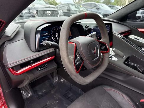 Used 2022 Chevrolet Corvette Stingray Premium Cpe w/ Z51 Performance Package RWD image 16