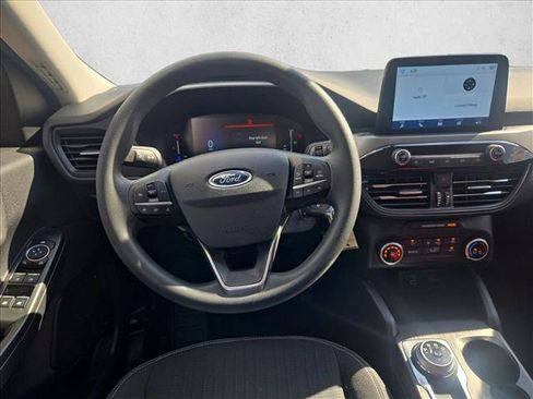 Used 2023 Ford Escape FWD image 18