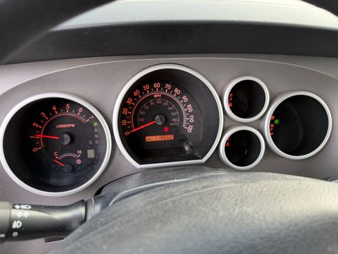 Used 2012 Toyota Tundra 4x4 Double Cab image 6