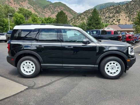 New 2025 Ford Bronco Sport Heritage w/ Convenience Package AWD/4WD image 2