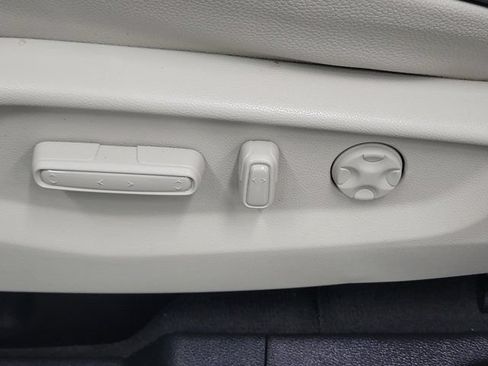Certified 2025 Honda Odyssey Touring image 22