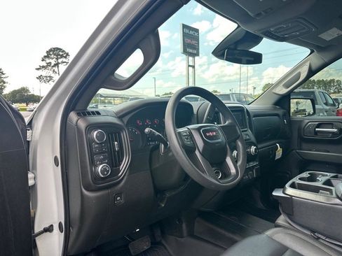 Used 2024 GMC Sierra 1500 Pro w/ Pro Value Package image 30