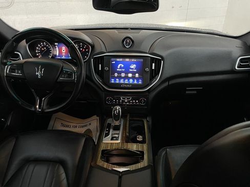 Used 2015 Maserati Ghibli image 24