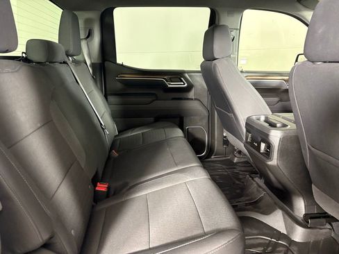 Used 2025 Chevrolet Silverado 1500 LT w/ Z71 Off-Road Package image 19