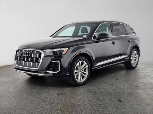 Used 2025 Audi Q7 3.0T Premium Plus AWD/4WD image 7