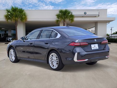 Used 2024 BMW 530i RWD image 6