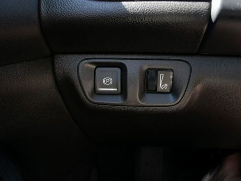 Used 2020 GMC Acadia SLT image 25