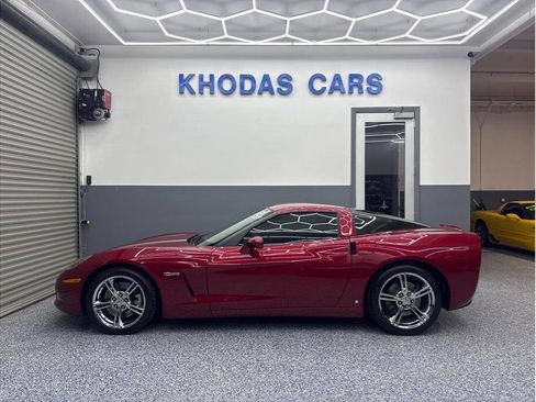 Used 2008 Chevrolet Corvette Coupe w/ Preferred Equipment Group image 1