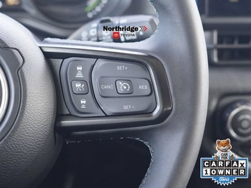 Used 2025 Jeep Wrangler Unlimited Sport S 4xe AWD/4WD image 24