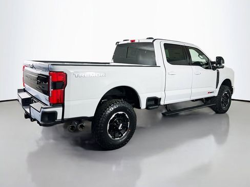 New 2026 Ford F350 Platinum w/ Tremor Off-Road Package image 15