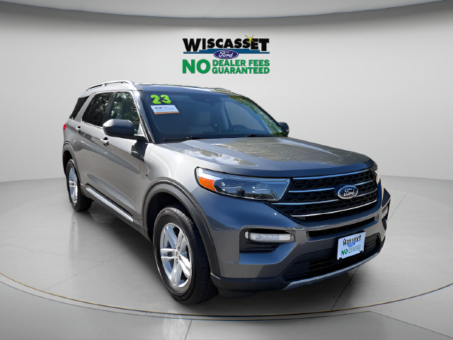 Certified 2023 Ford Explorer XLT w/ Equipment Group 202A AWD/4WD image 24