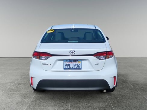 Certified 2025 Toyota Corolla LE image 4