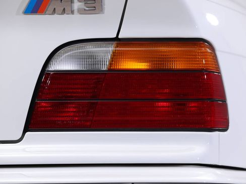 Used 1996 BMW M3 Coupe image 24