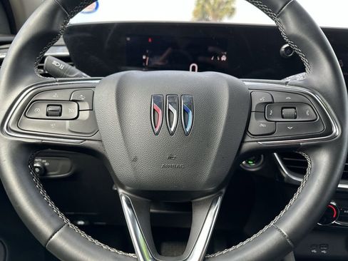 Used 2025 Buick Encore GX Preferred image 21