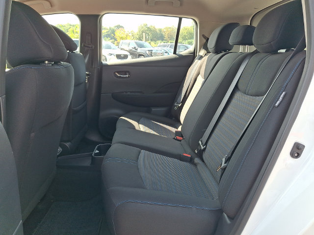 Used 2025 Nissan Leaf S FWD image 20