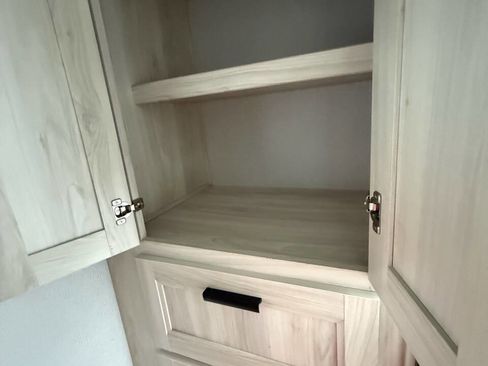 Used 2022 Ford E-450 and Econoline 450 Super Duty w/ Motorhome Prep Package image 20