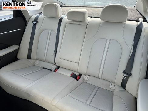 Used 2025 Hyundai Sonata SEL FWD image 35