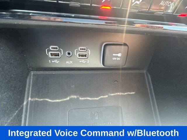 Used 2021 Jeep Grand Cherokee L Overland w/ Luxury Tech Group IV AWD/4WD image 30
