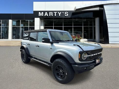 Used 2022 Ford Bronco Wildtrak AWD/4WD image 1