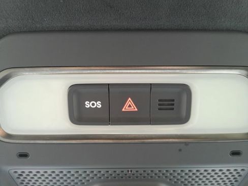Used 2022 Rivian R1T Adventure AWD/4WD image 49