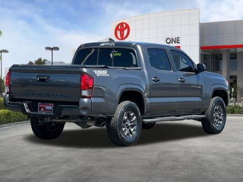 Used 2019 Toyota Tacoma SR w/ SR Convenience Package RWD image 5