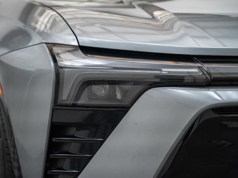Used 2024 Chevrolet Blazer EV RS AWD/4WD image 16