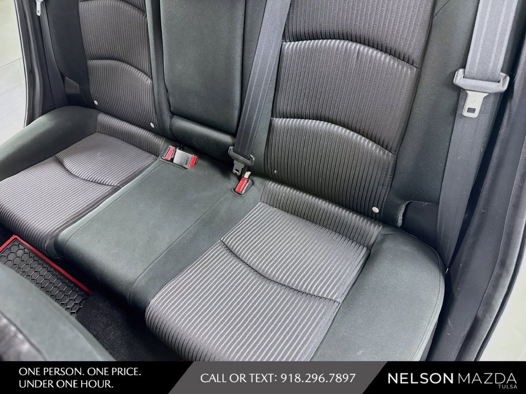 Used 2015 MAZDA MAZDA3 i Touring FWD image 39