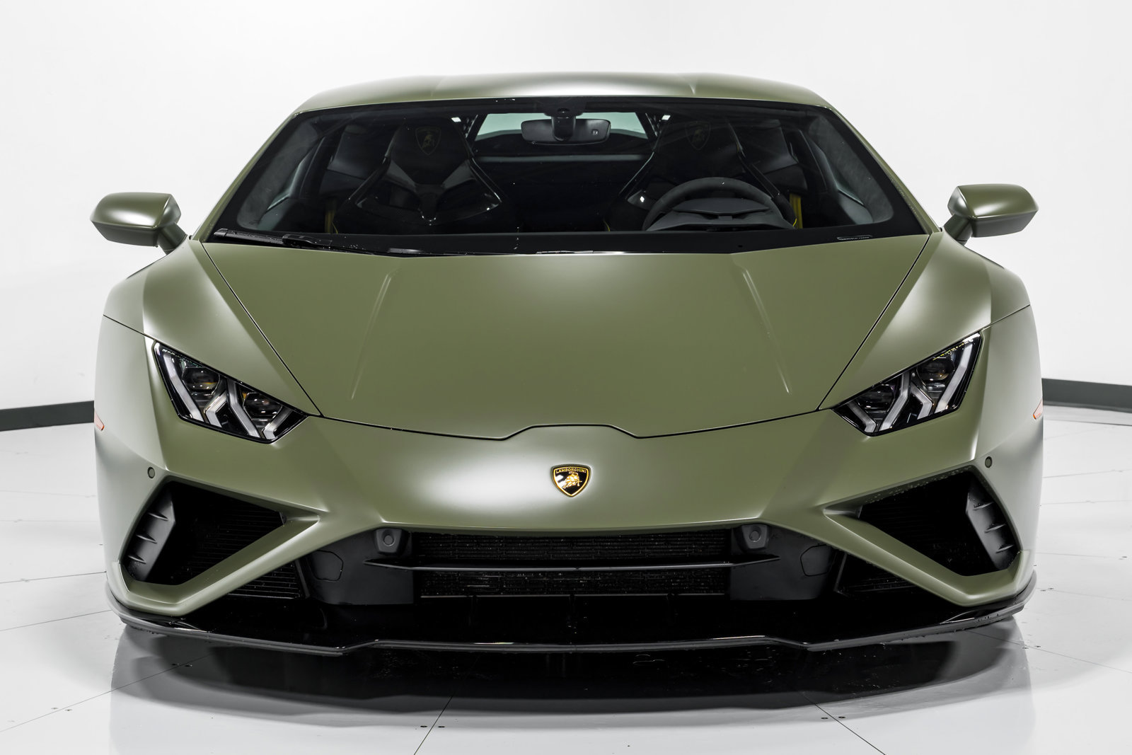 Used 2022 Lamborghini Huracan EVO RWD image 8