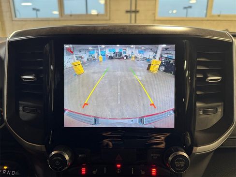 Used 2022 RAM 1500 Big Horn image 18