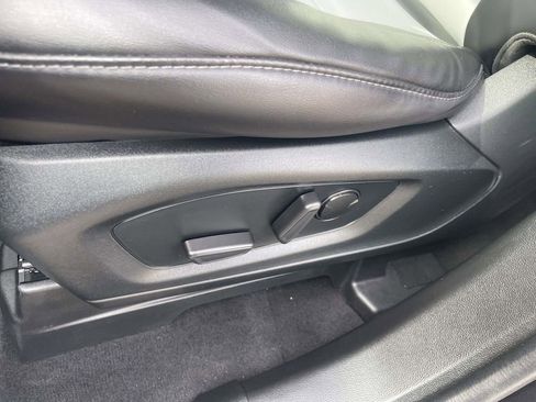 Certified 2023 Ford Explorer XLT w/ Equipment Group 202A image 20