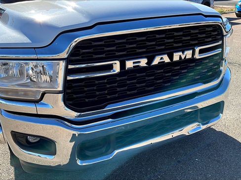 Used 2024 RAM 3500 Big Horn image 34