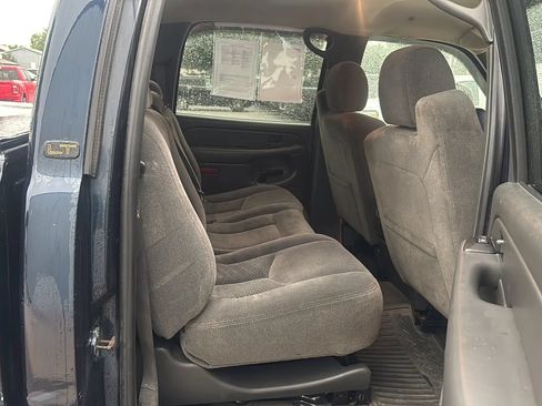 Used 2006 Chevrolet Silverado 1500 LT AWD/4WD image 16
