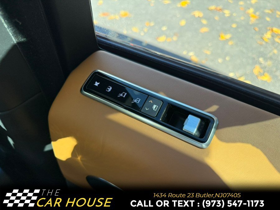Used 2021 Land Rover Range Rover Autobiography AWD/4WD image 24
