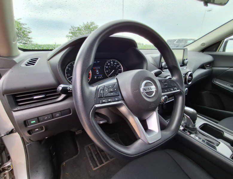Used 2022 Nissan Sentra S FWD image 10
