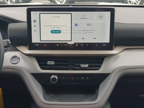 New 2026 Ford Explorer Active RWD image 16