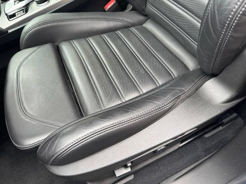 Used 2023 Alfa Romeo Stelvio Veloce AWD/4WD image 31