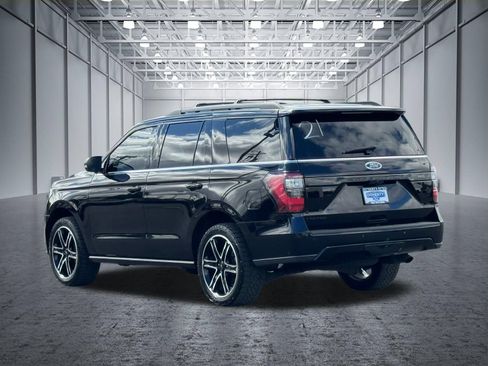 Certified 2020 Ford Expedition Limited w/ Equipment Group 303A AWD/4WD image 12