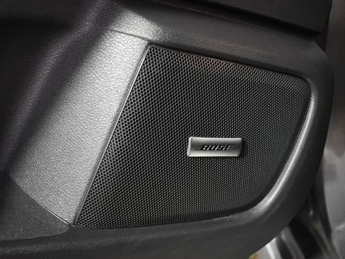 Used 2024 Nissan Sentra SR w/ SR Premium Package FWD image 9