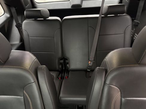 Certified 2021 Chevrolet Traverse RS w/ LPO, Floor Liner Package image 13
