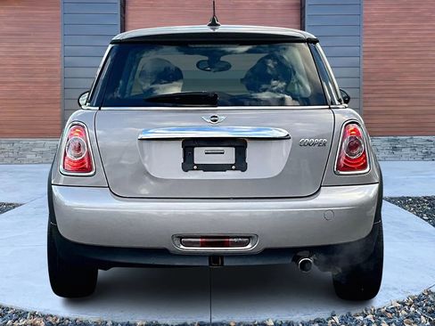 Used 2013 MINI Cooper Hardtop image 4