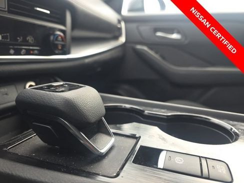 Certified 2024 Nissan Rogue SV AWD/4WD image 22