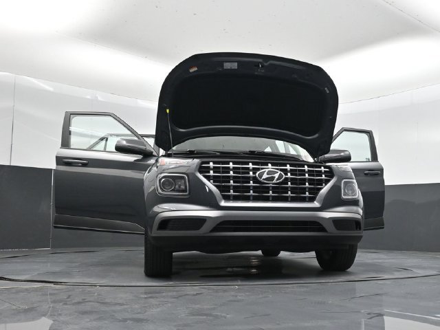 Used 2024 Hyundai Venue SEL FWD image 51